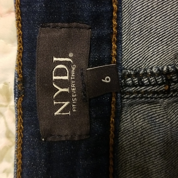 Women's NYDJ Marilyn Straight LiftXTuck technology - Picture 5 of 8